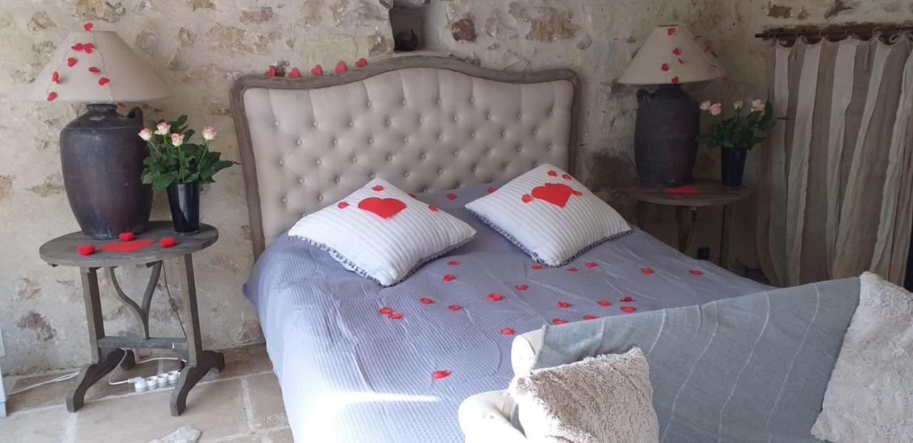 Le Mouton Bed & Breakfast Blaison ภายนอก รูปภาพ