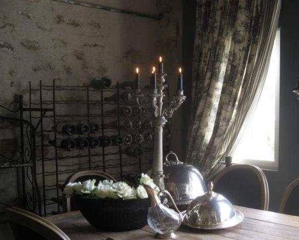 Le Mouton Bed & Breakfast Blaison ภายนอก รูปภาพ